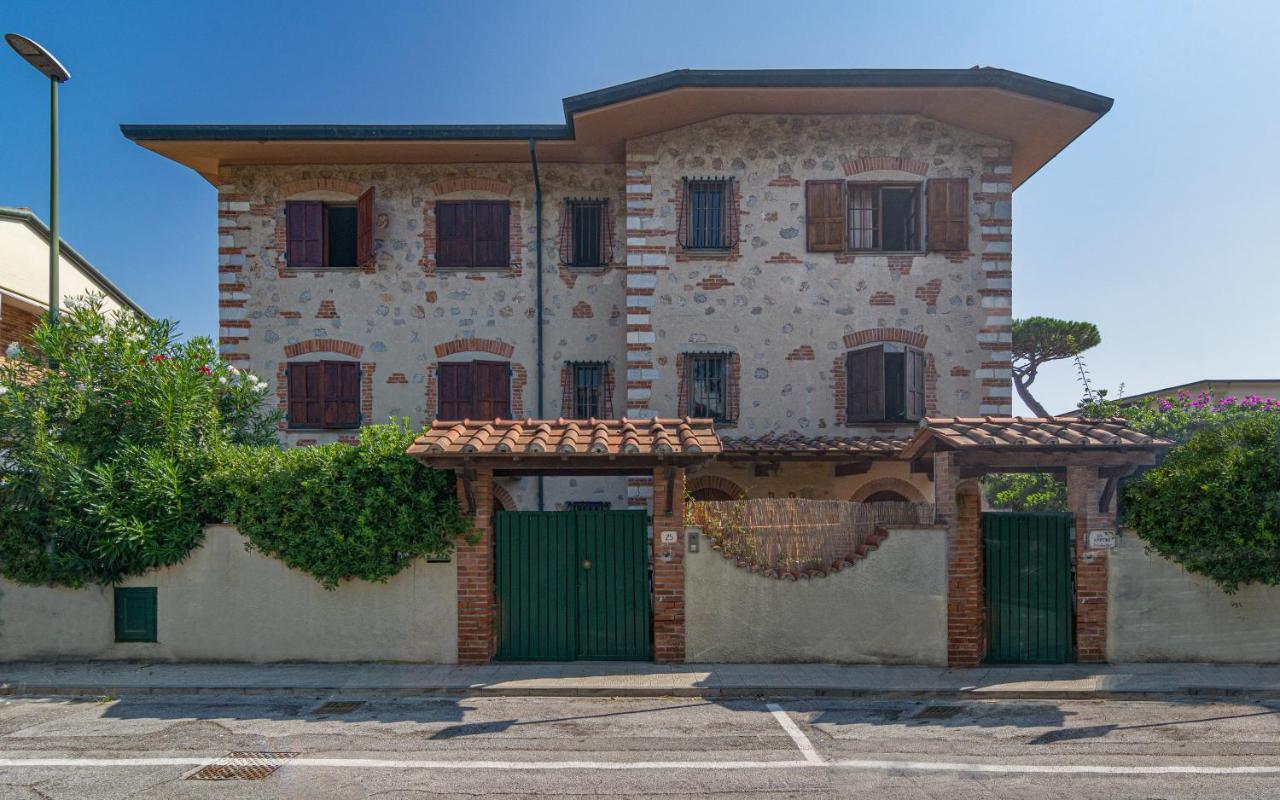 Villa Il Fortino Lido di Camaiore Kültér fotó